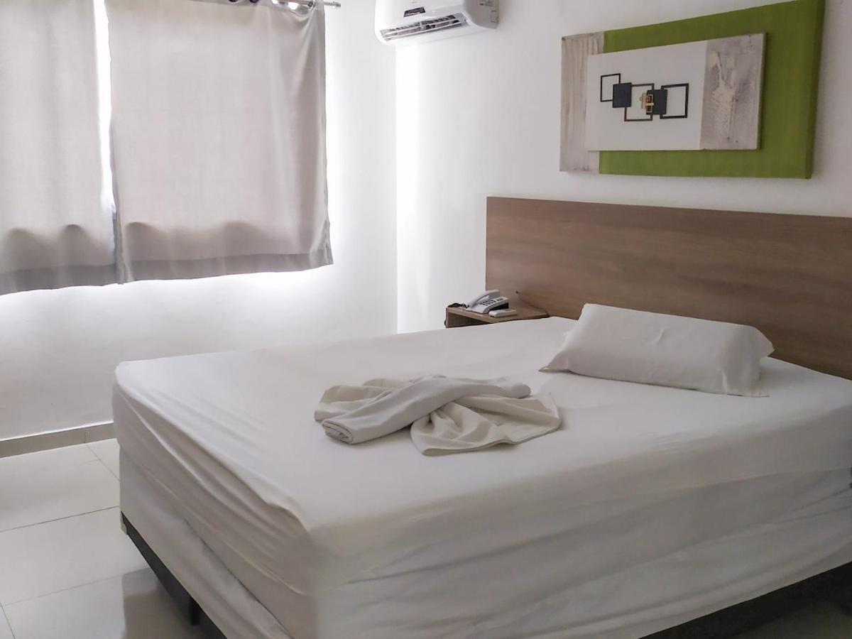 Oyo Hotel Valeria サルバドール エクステリア 写真